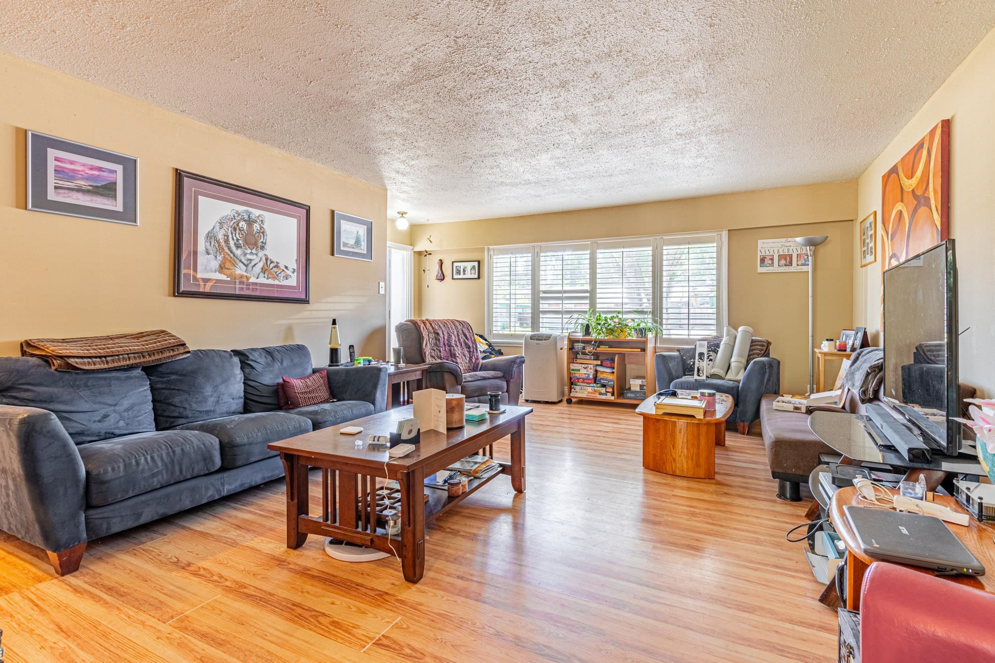 14285 KINDERSLEY DRIVE