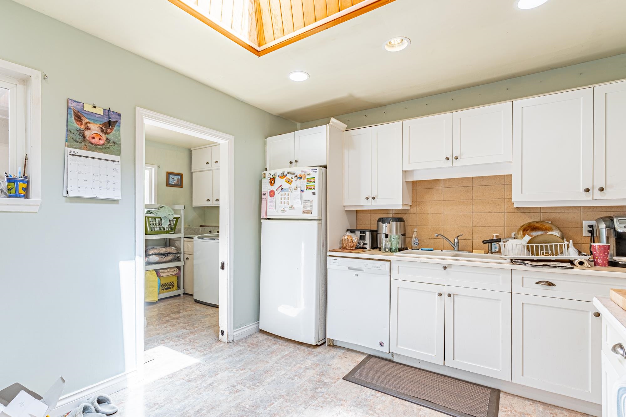 14285 KINDERSLEY DRIVE