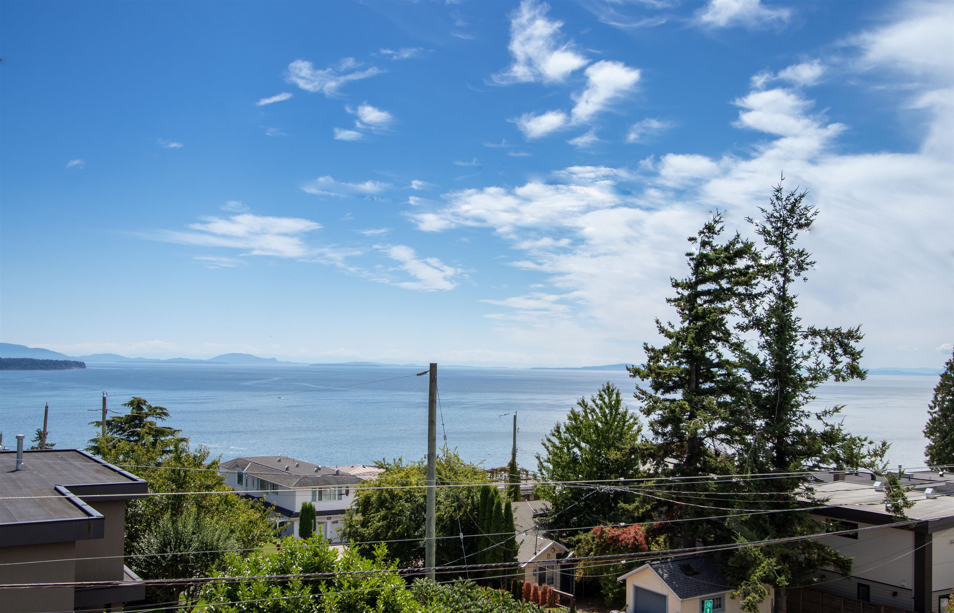 301 15131 BUENA VISTA AVENUE, #301