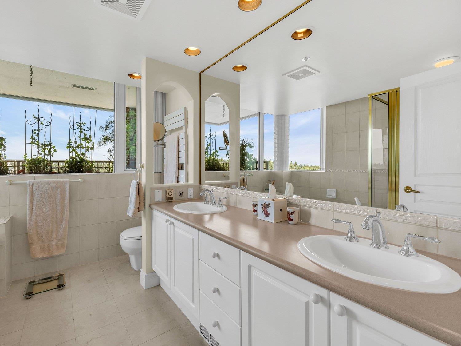 1803 5775 HAMPTON PLACE, #1803