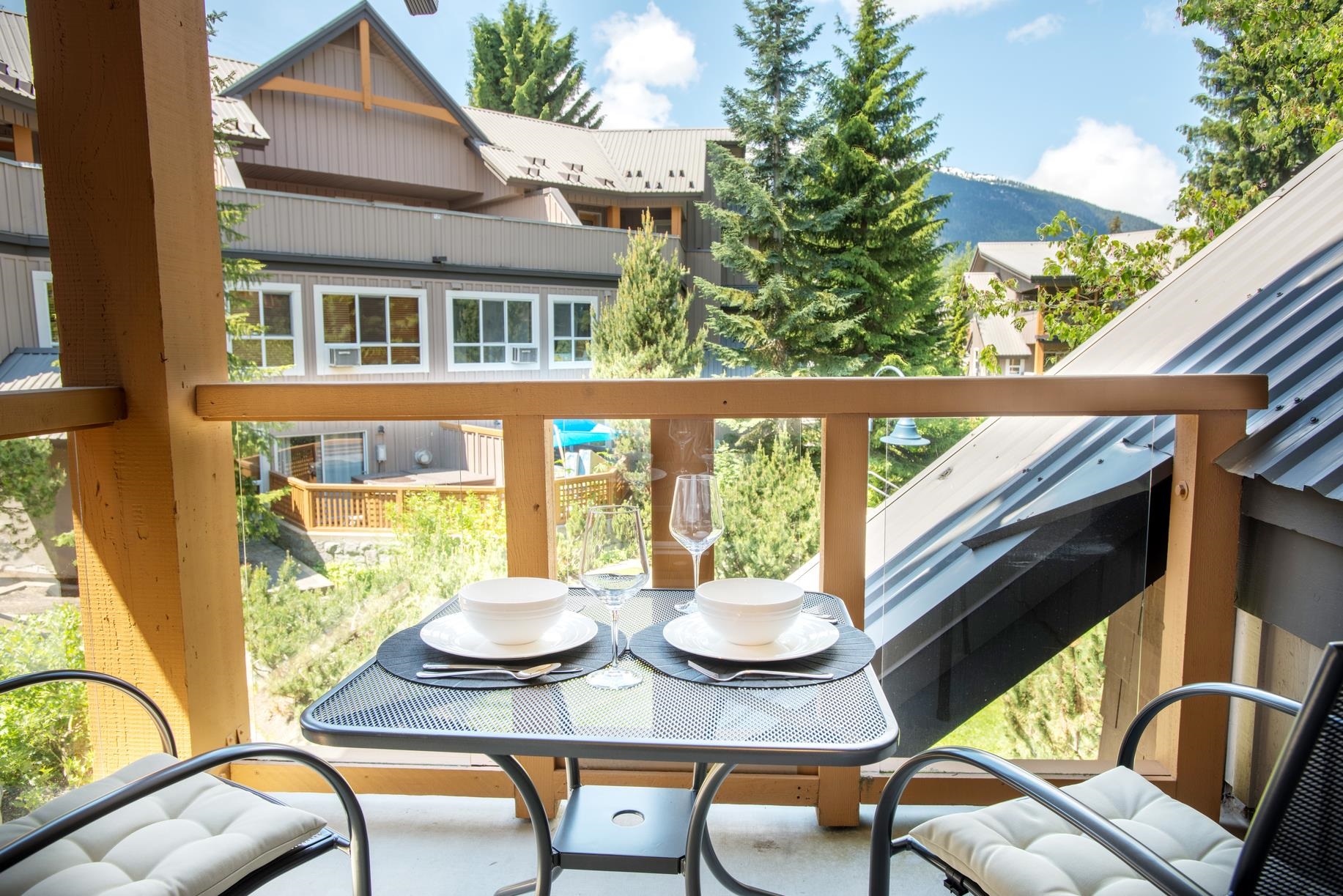 102 4388 NORTHLANDS BOULEVARD, #102