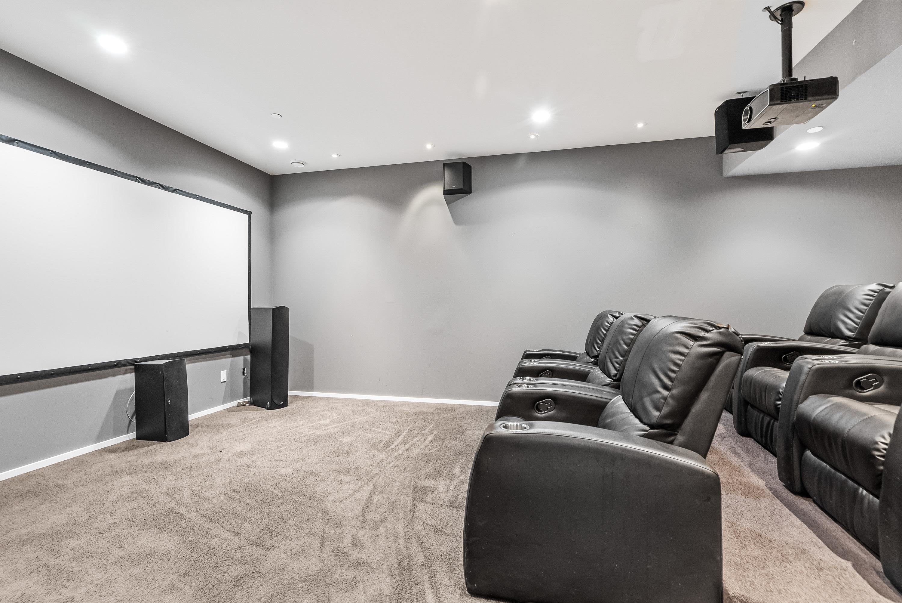 1122 ALDERSIDE ROAD