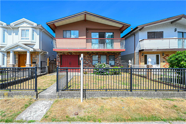 4229 PENDER STREET, Burnaby