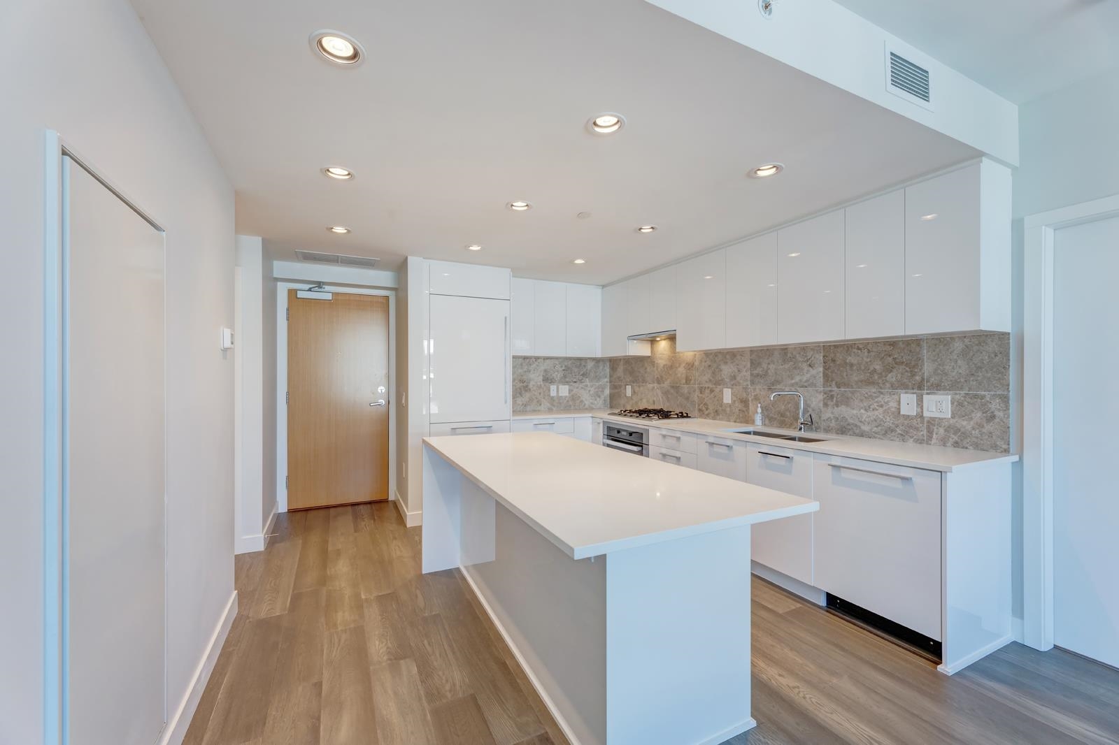 1105 5410 SHORTCUT ROAD, #1105