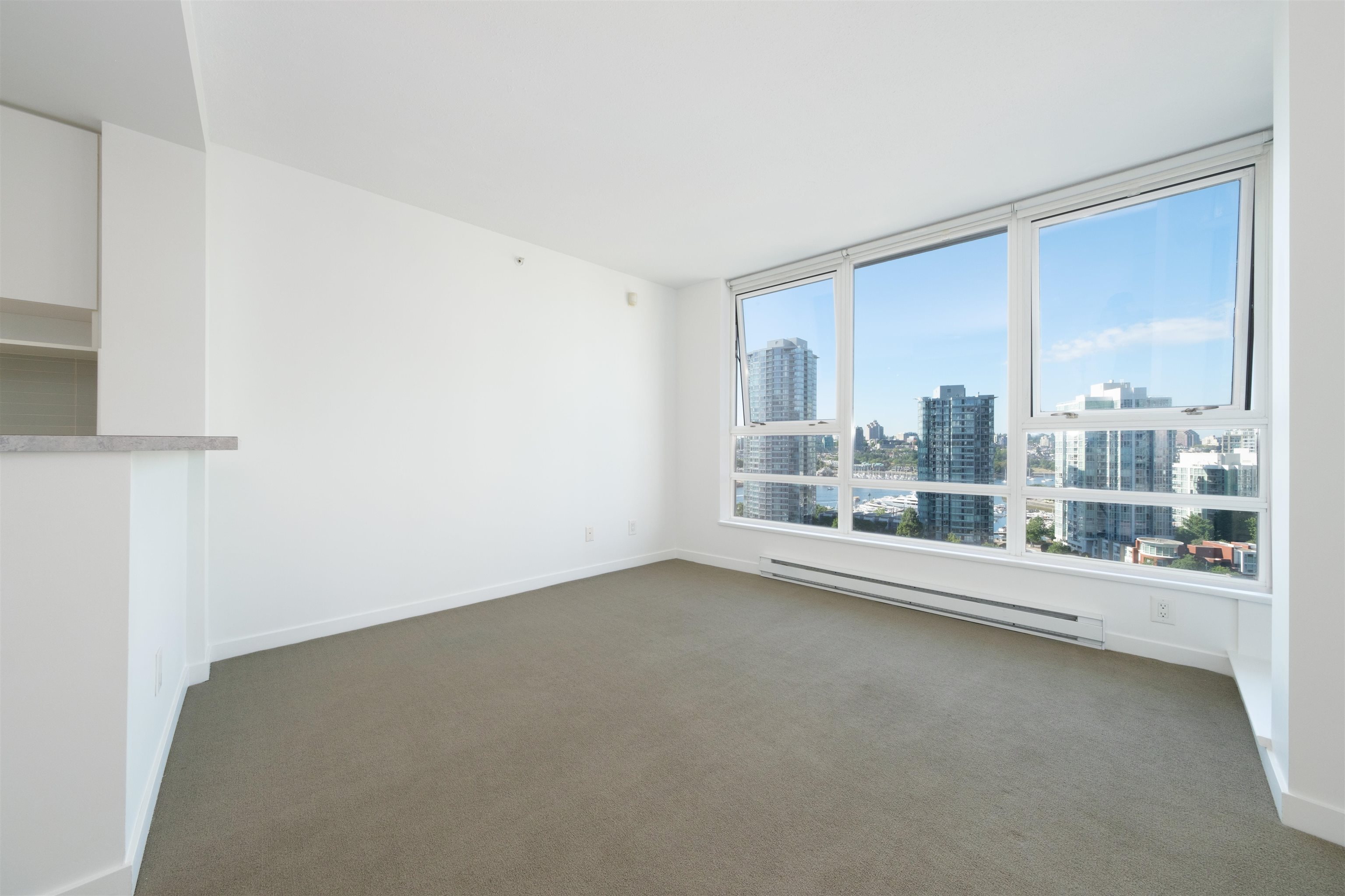 2001 939 EXPO BOULEVARD, #2001