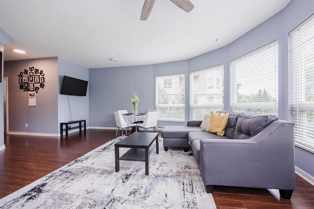 302 6420 194 STREET, #302
