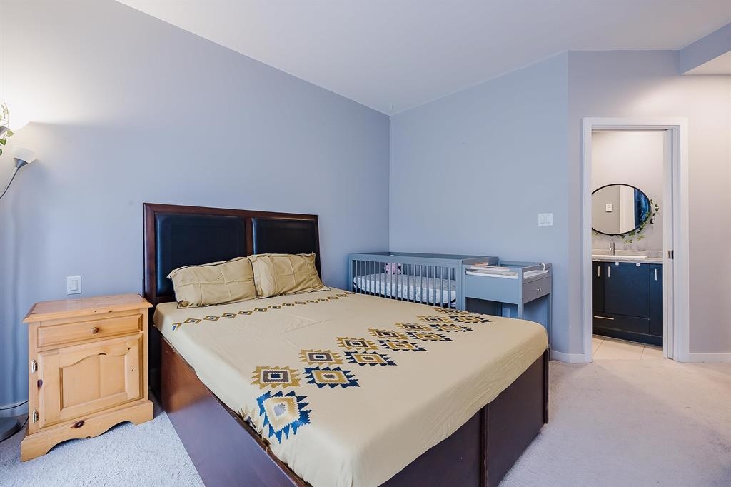 302 6420 194 STREET, #302