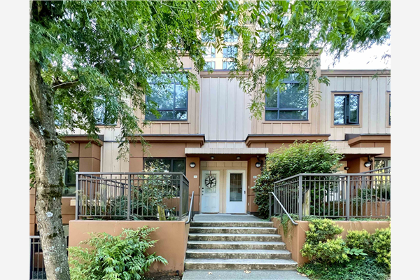 406 WESTVIEW STREET, Coquitlam
