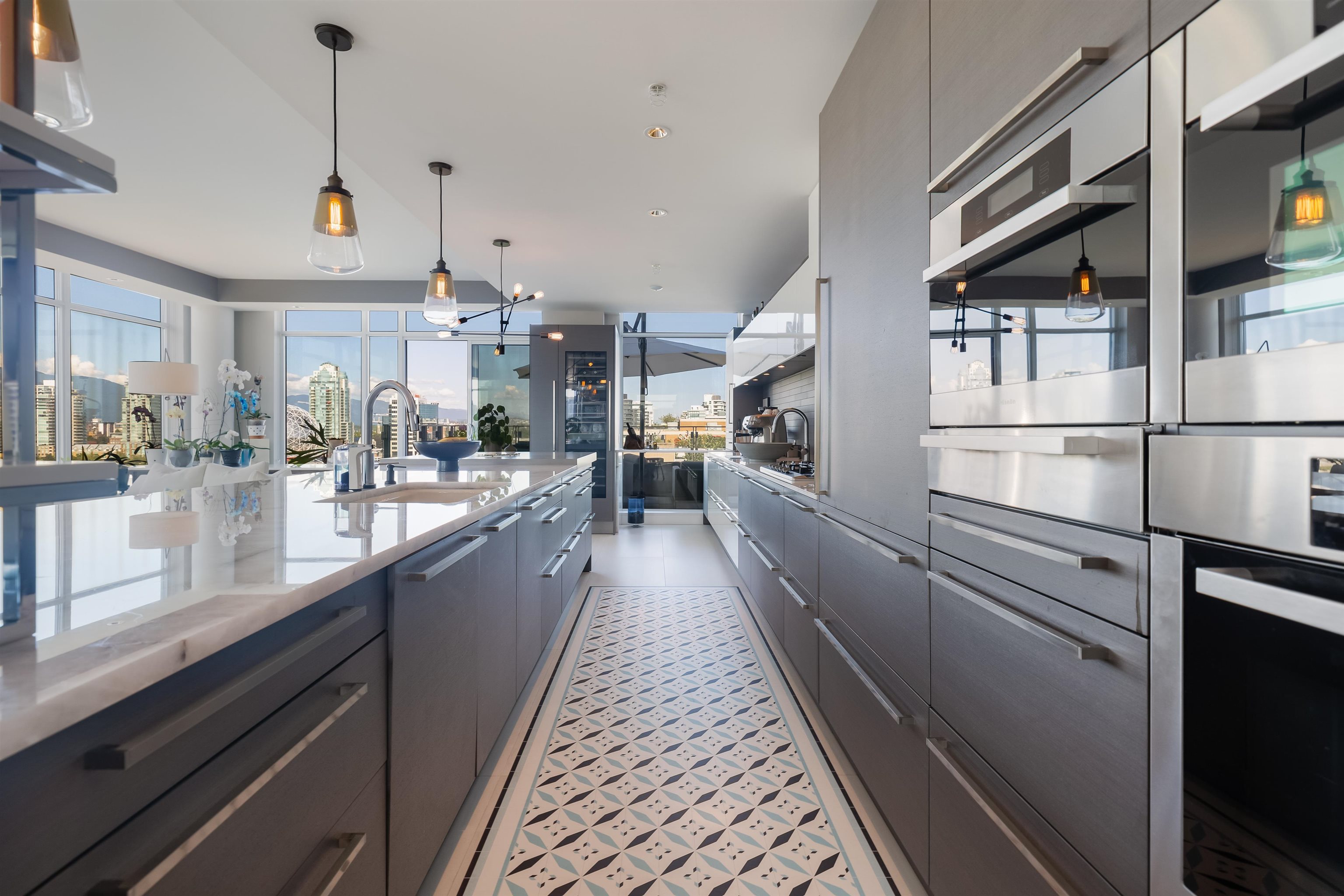 1005 1616 COLUMBIA STREET, #1005