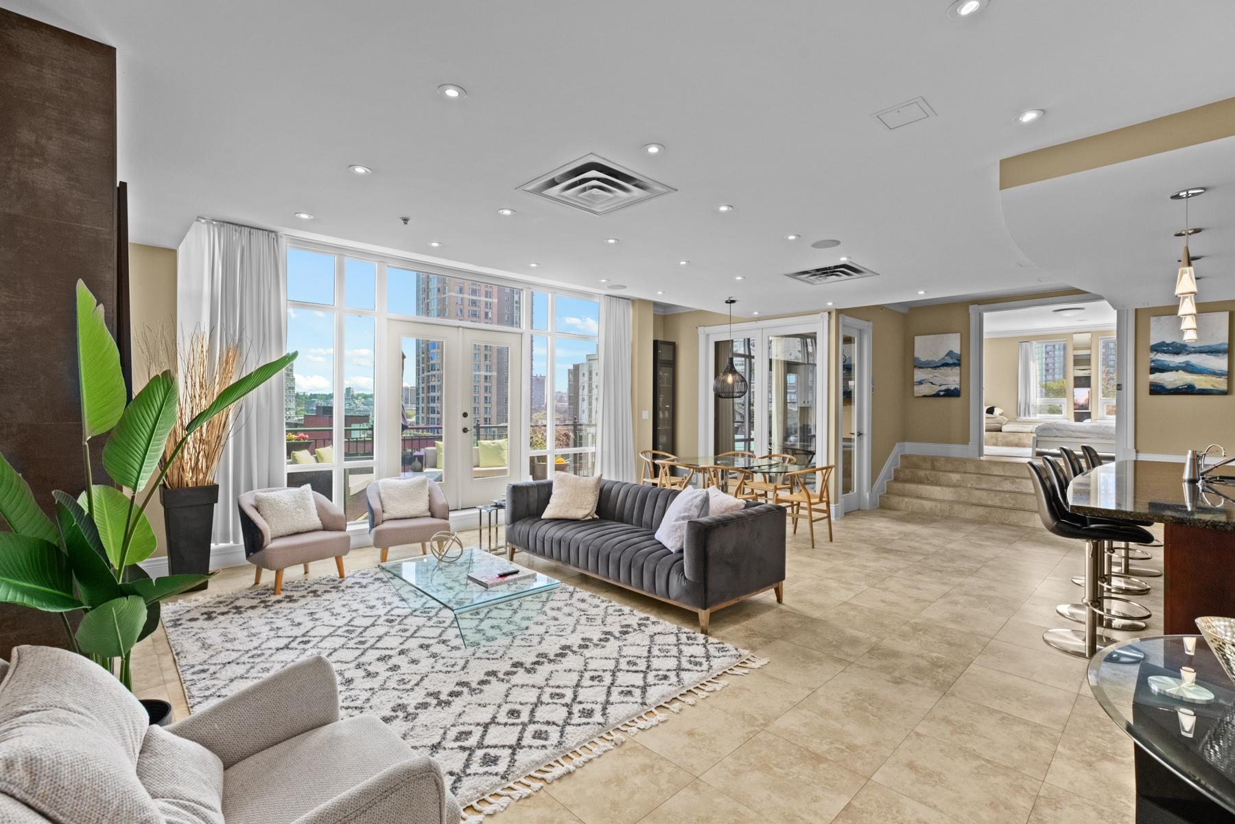 901 1280 RICHARDS STREET, #901
