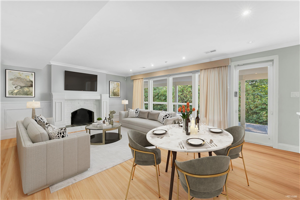 3846 BAYRIDGE AVENUE, West Vancouver