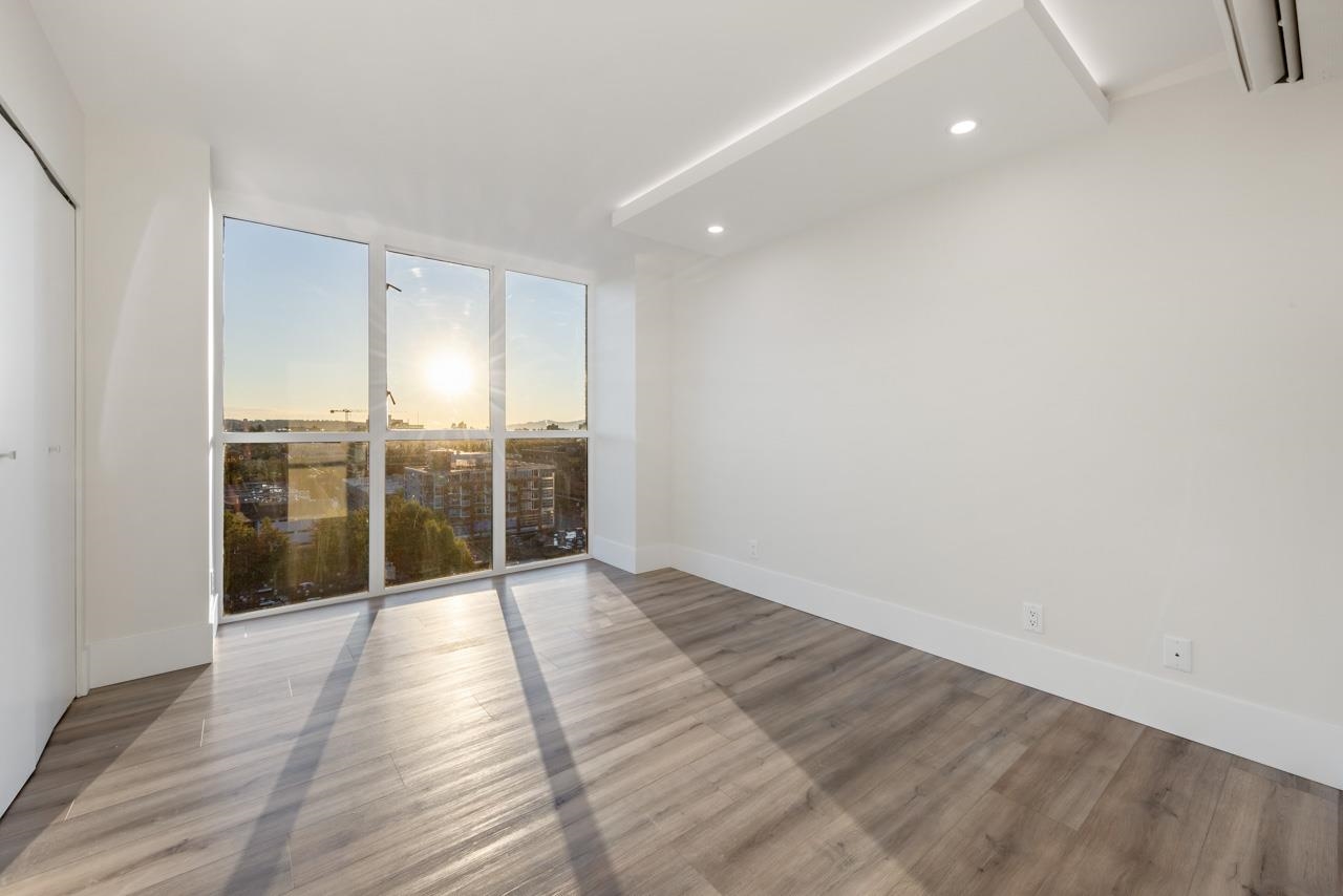 1102 1633 W 10TH AVENUE, #1102