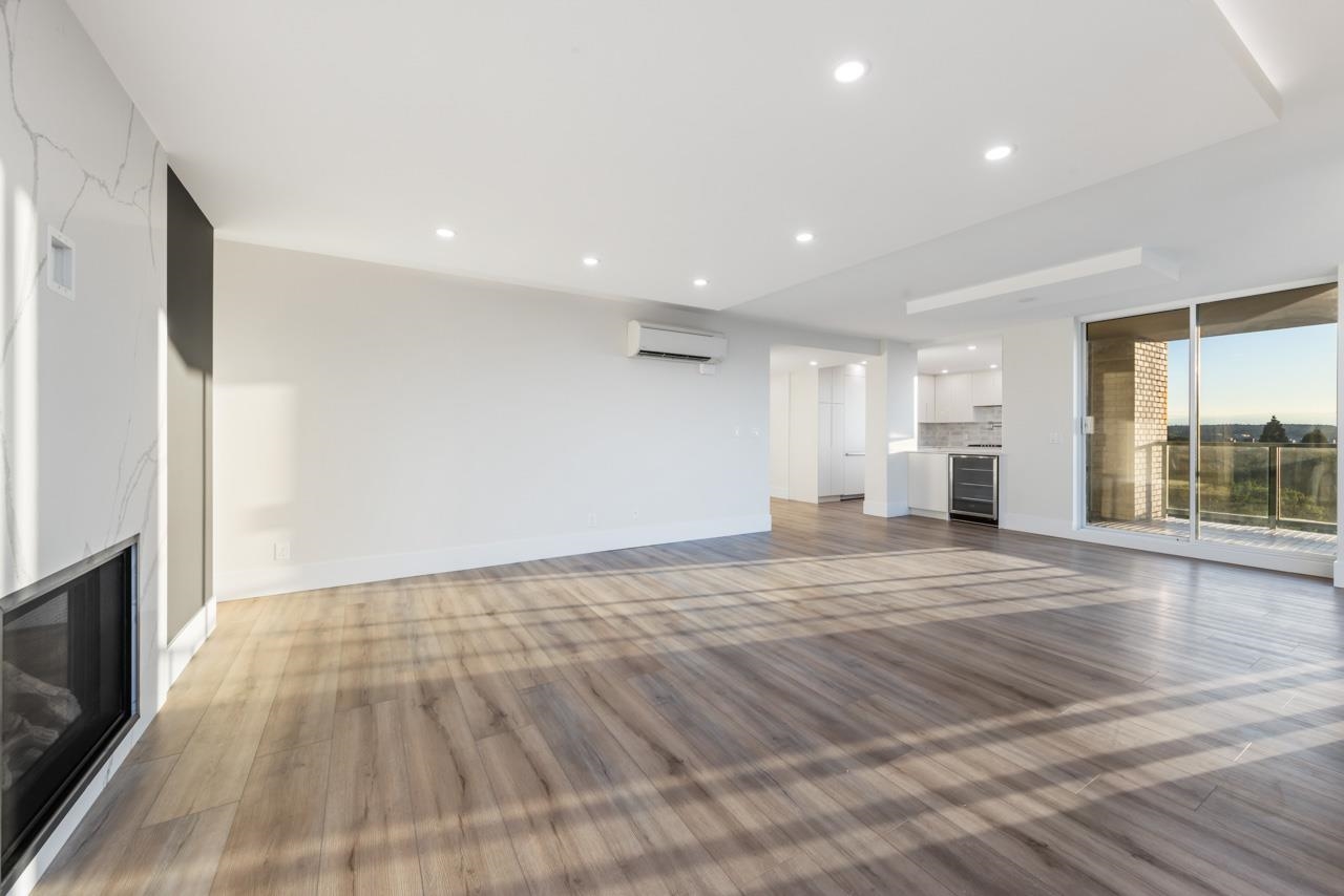 1102 1633 W 10TH AVENUE, #1102