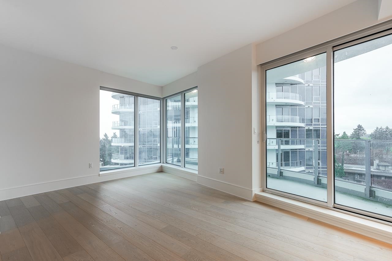 705 1501 FOSTER STREET, #705