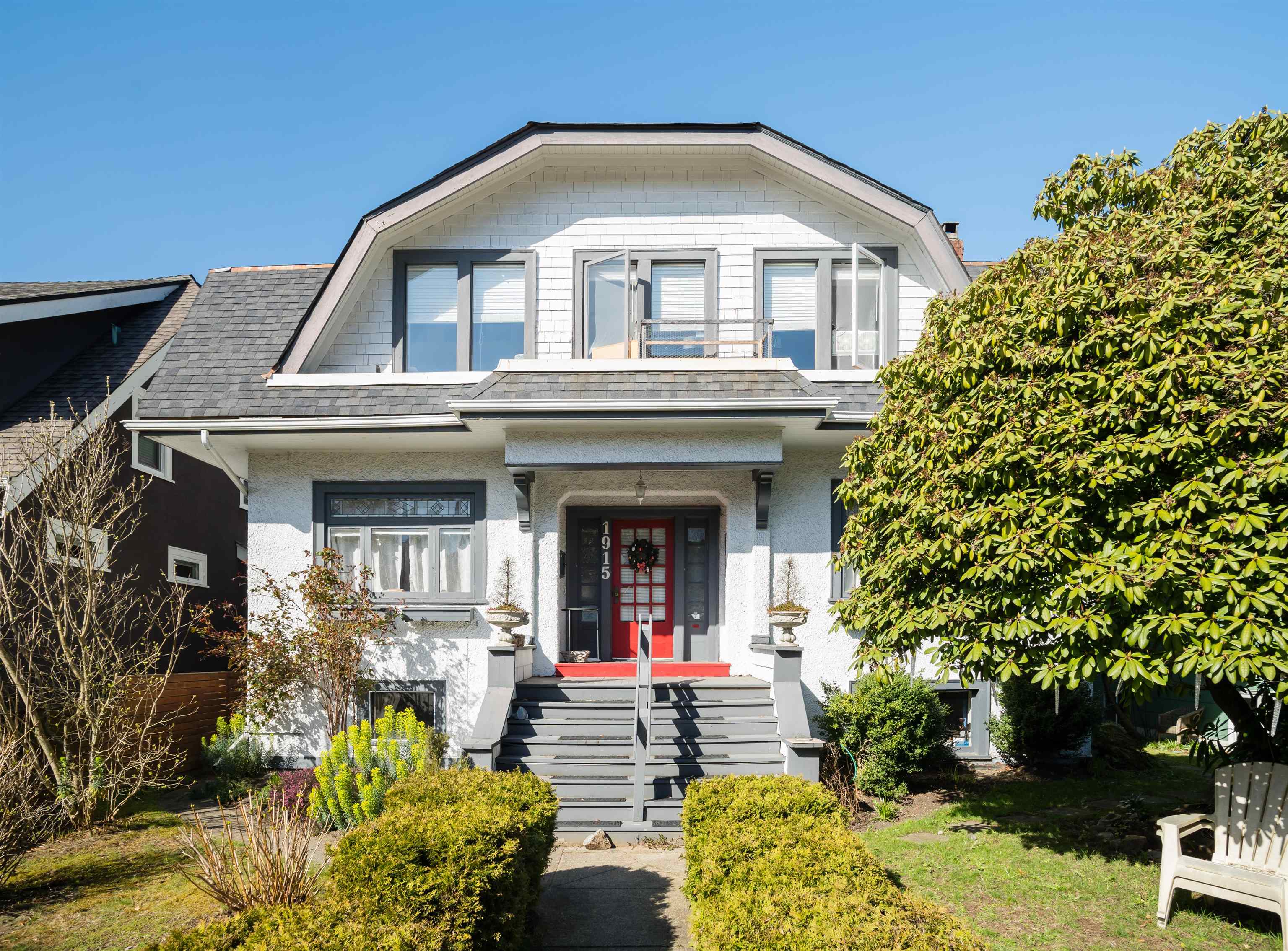 1915 W 16TH AVENUE