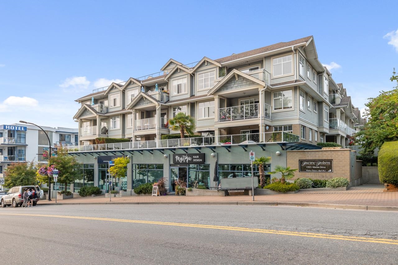 211 15621 MARINE DRIVE, #211