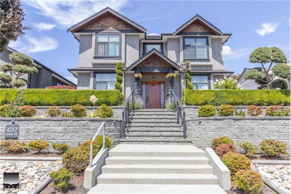 4251 GRAVELEY STREET, Burnaby