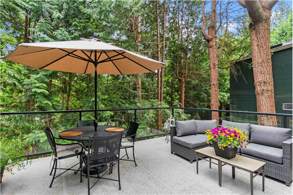 5730 BLUEBELL DRIVE, West Vancouver