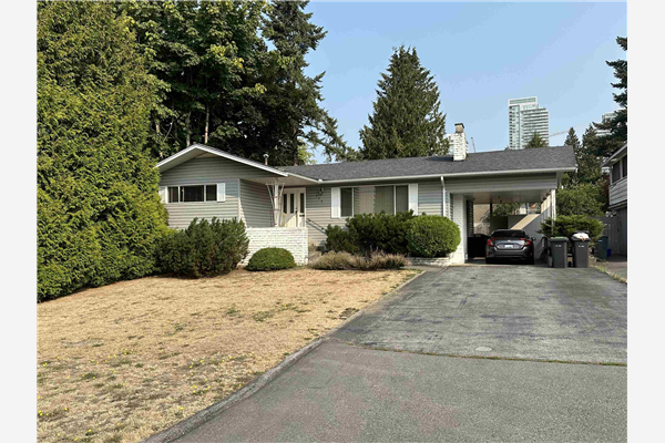 515 APPIAN WAY, Coquitlam