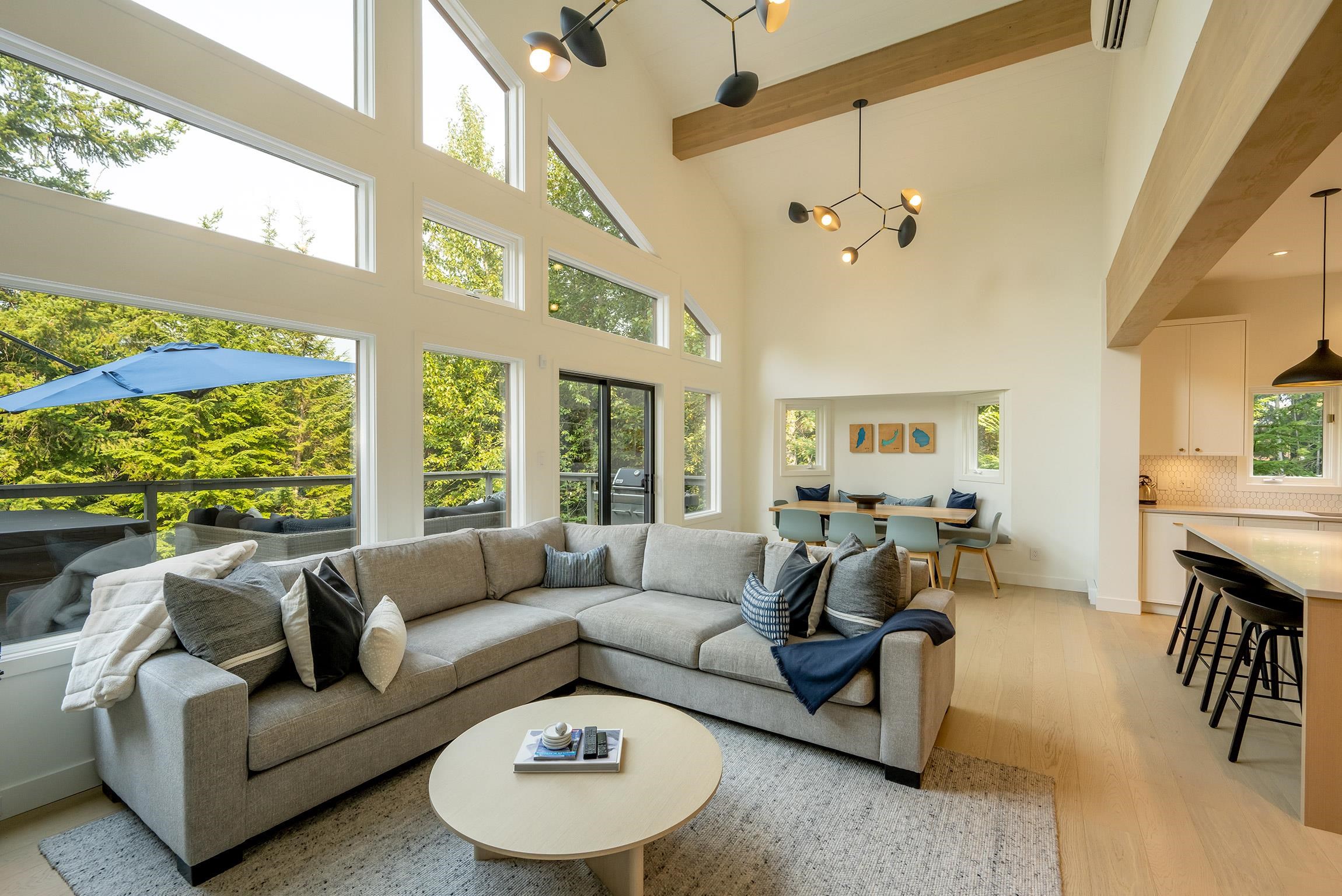6260 EAGLE DRIVE