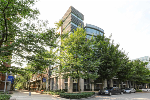 301 160 ATHLETES WAY, Vancouver