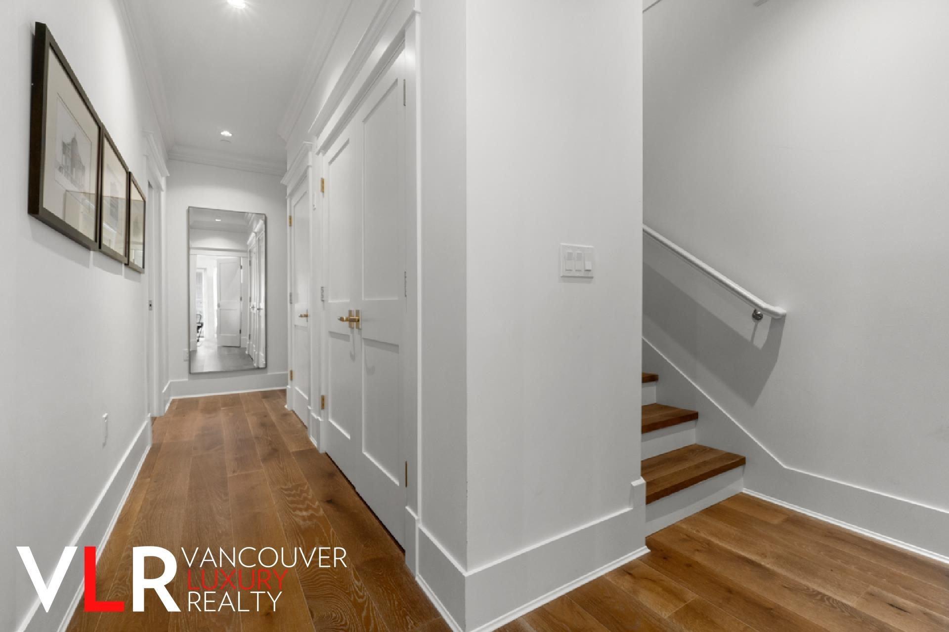 200 1785 W 16TH AVENUE, #200