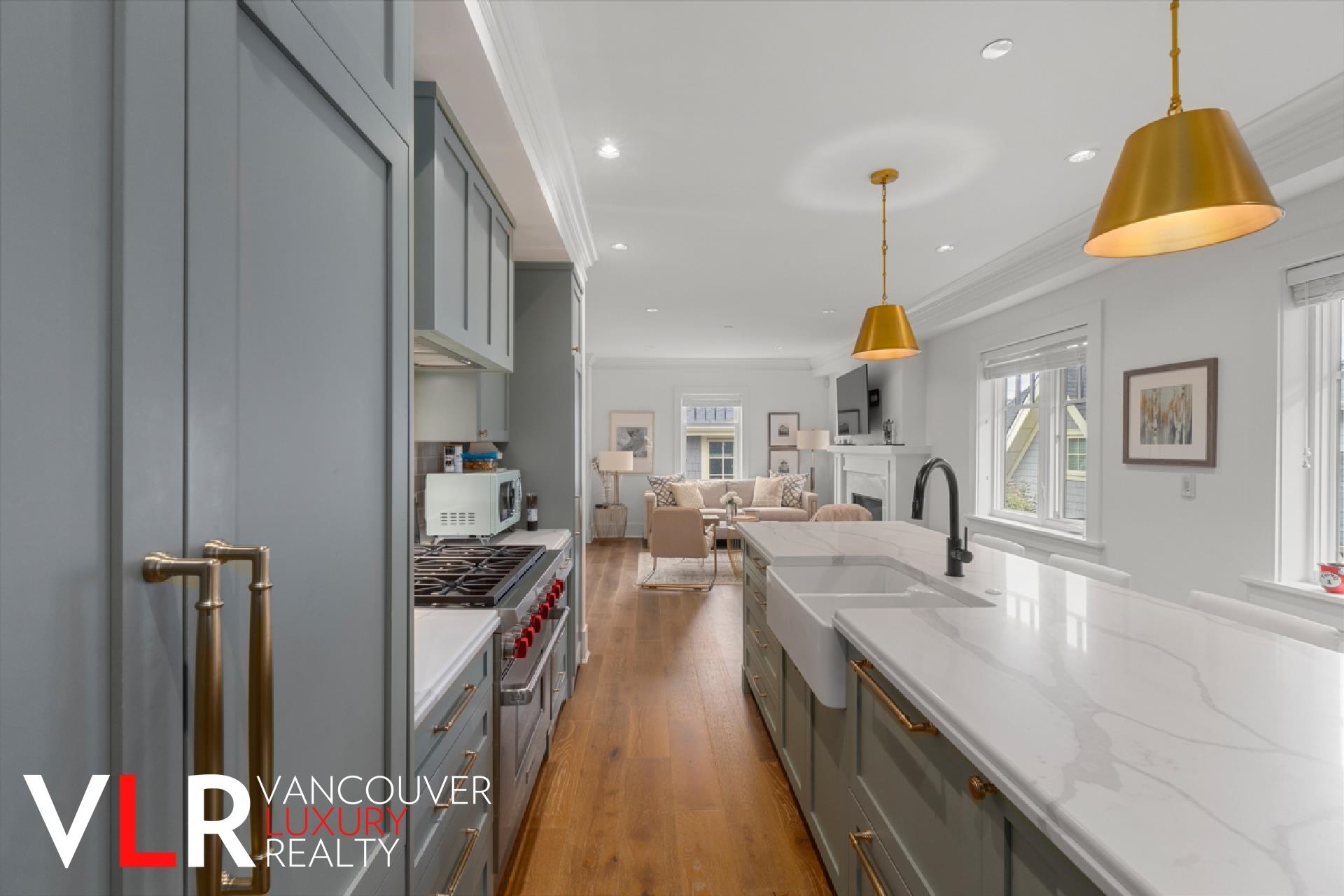 200 1785 W 16TH AVENUE, #200