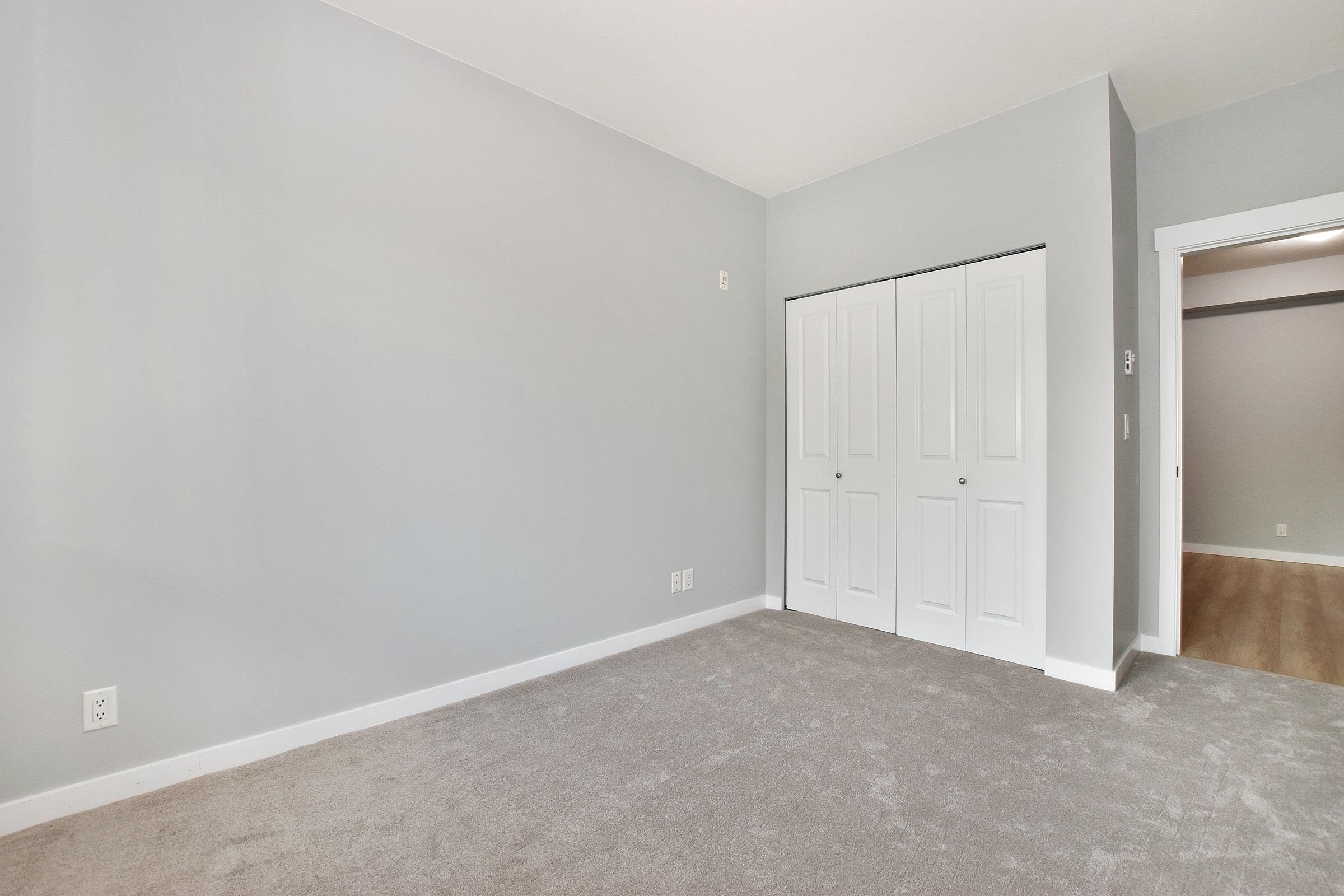 208 2943 NELSON PLACE, #208