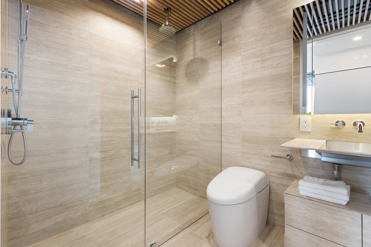 703 1568 ALBERNI STREET, #703