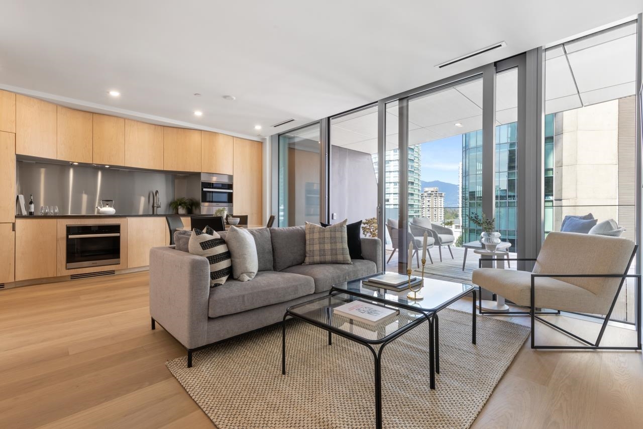 703 1568 ALBERNI STREET, #703