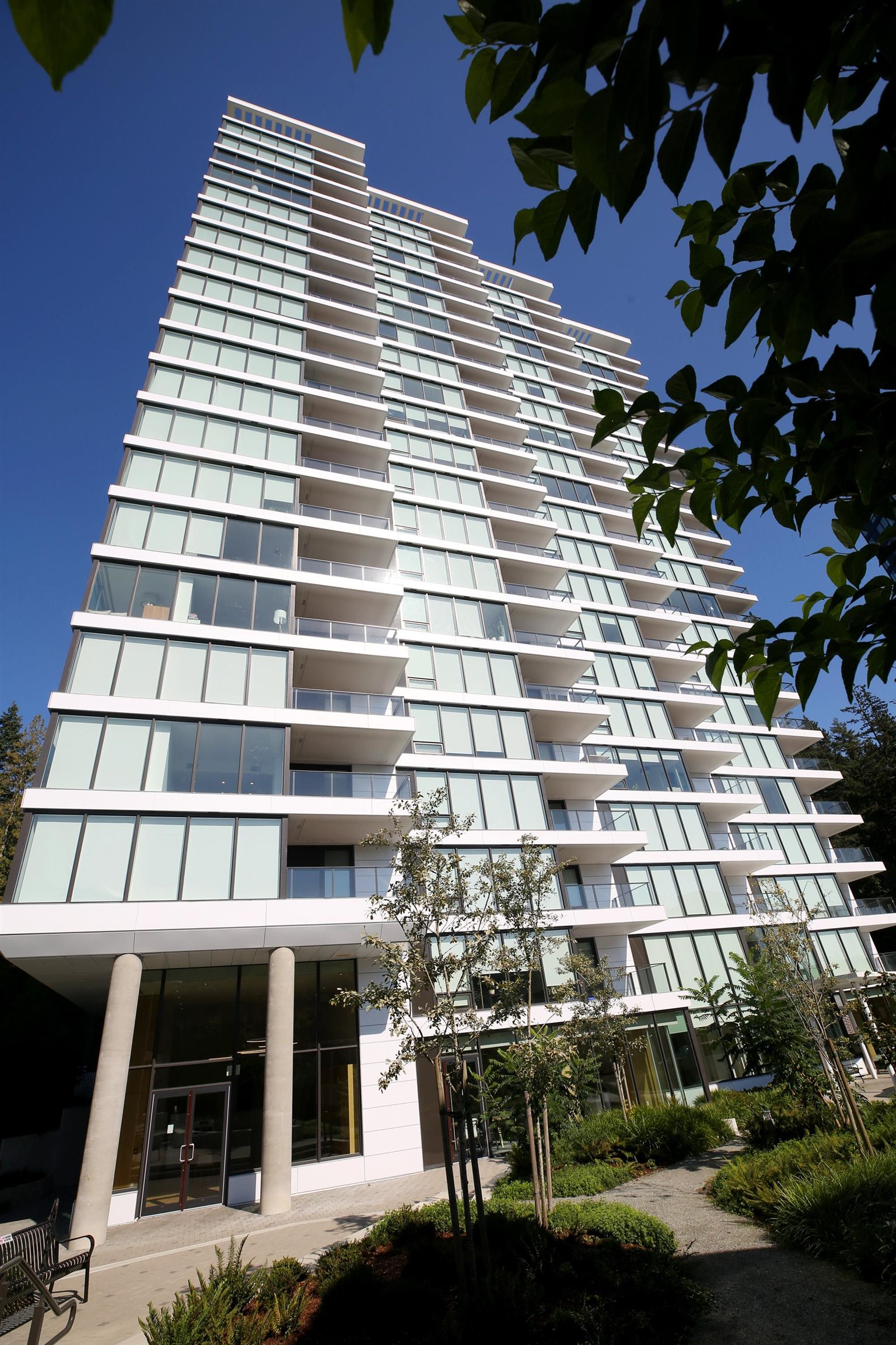 1606 5629 BIRNEY AVENUE, #1606