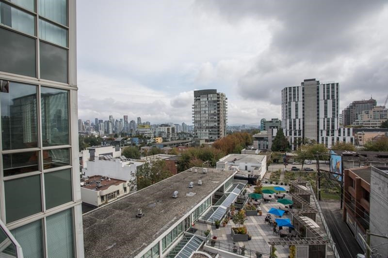 1002 1570 W 7TH AVENUE, #1002