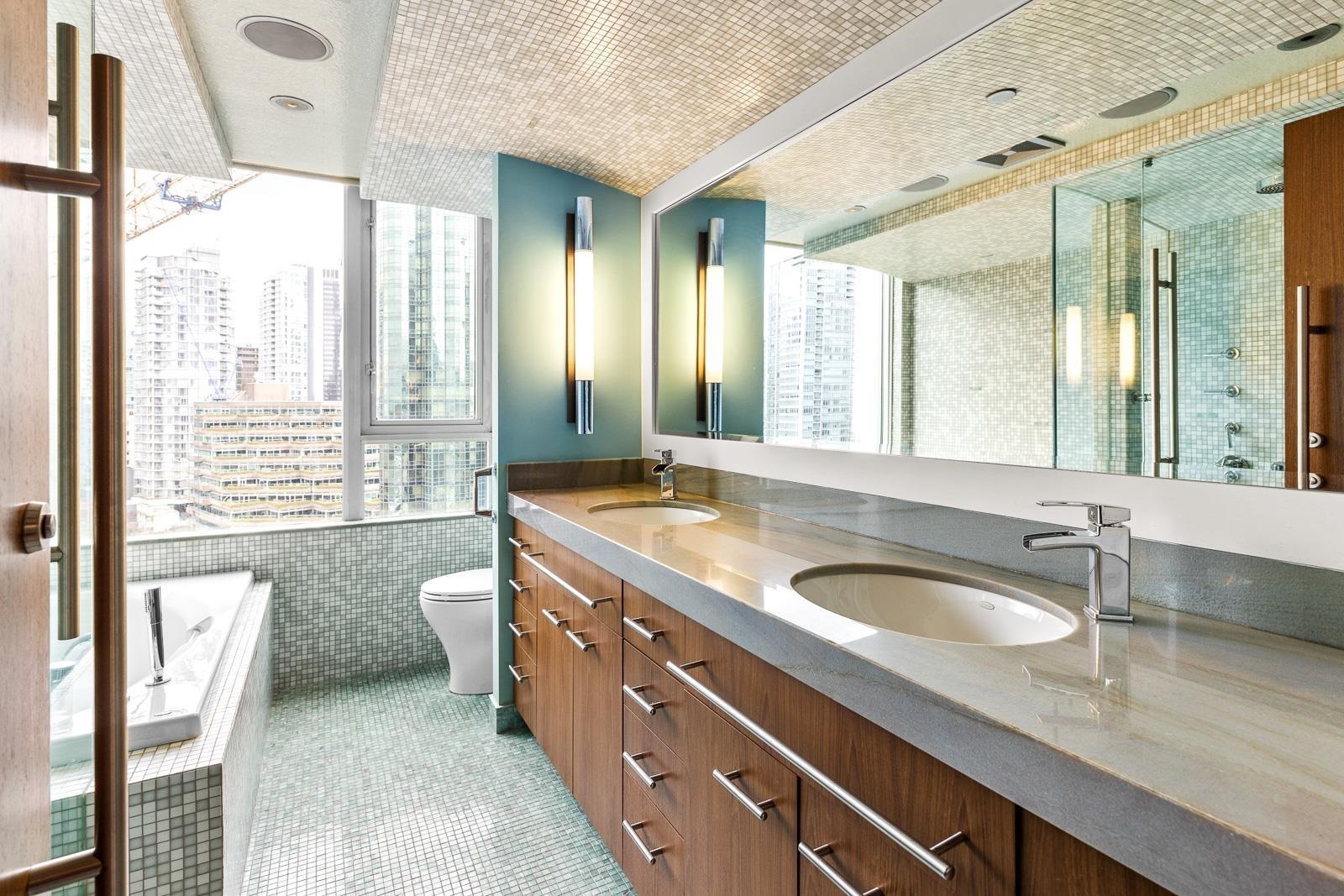 1602 499 BROUGHTON STREET, #1602
