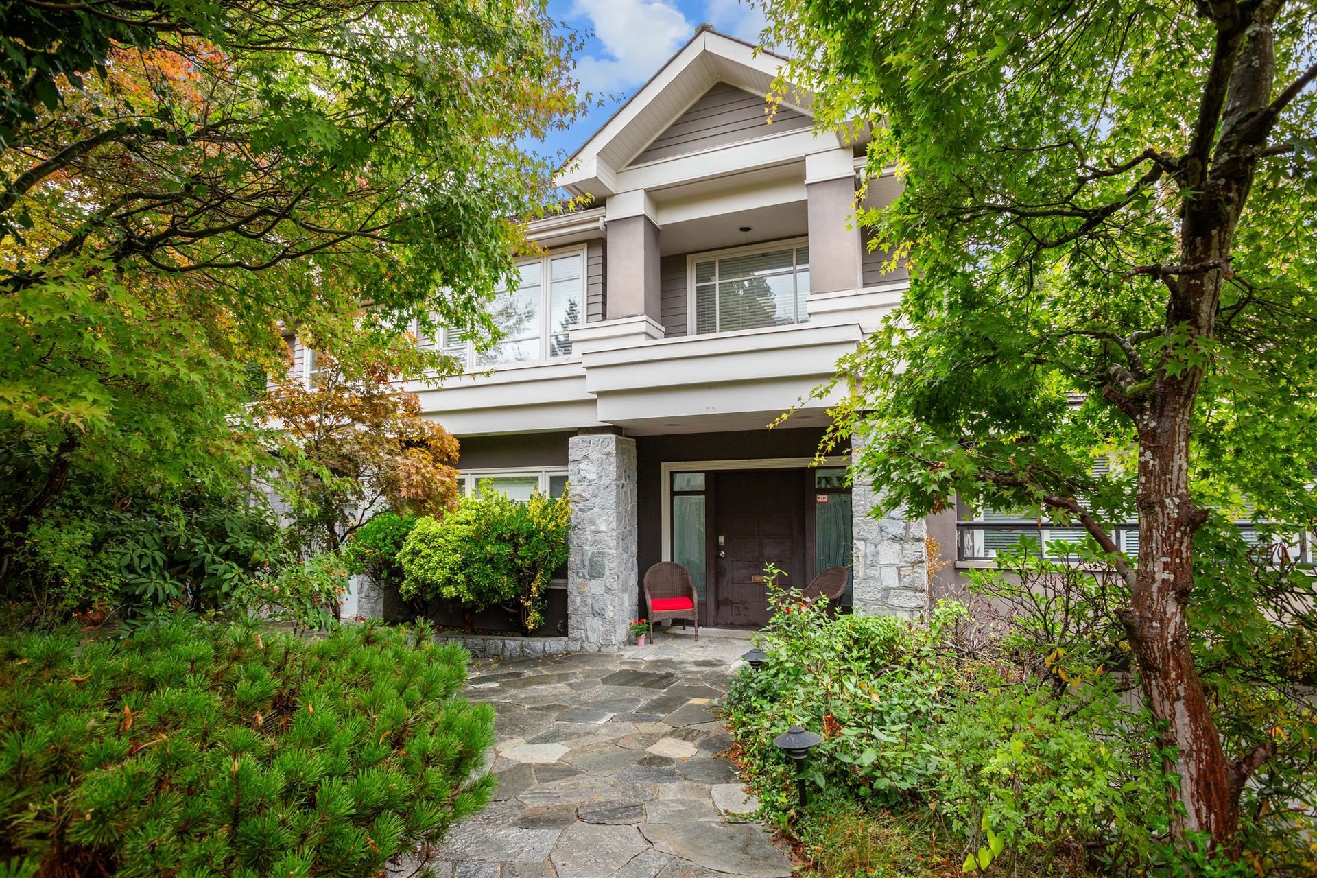 1411 MINTO CRESCENT