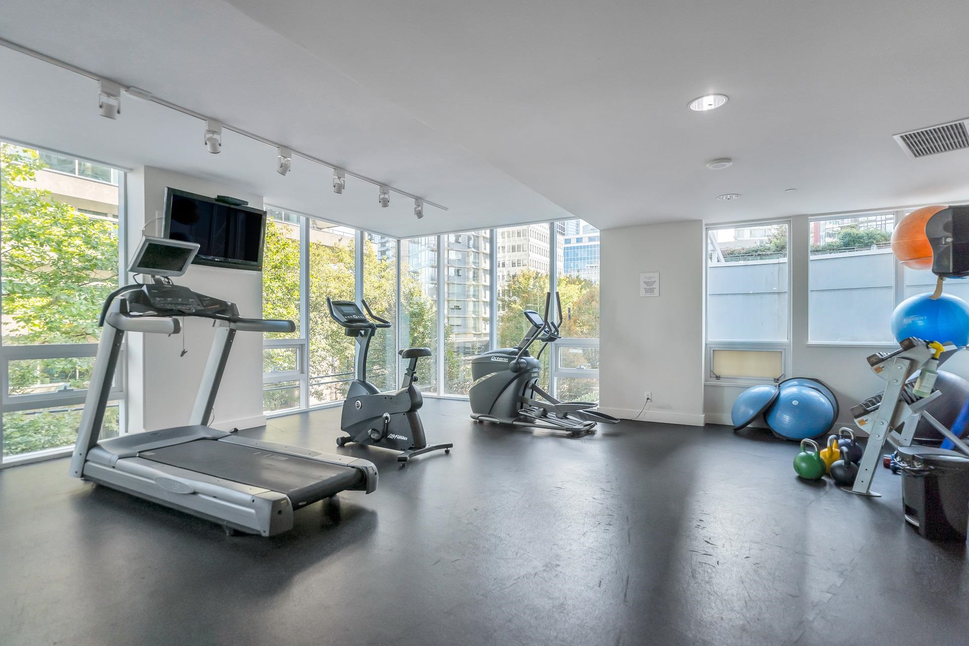 301 1277 MELVILLE STREET, #301