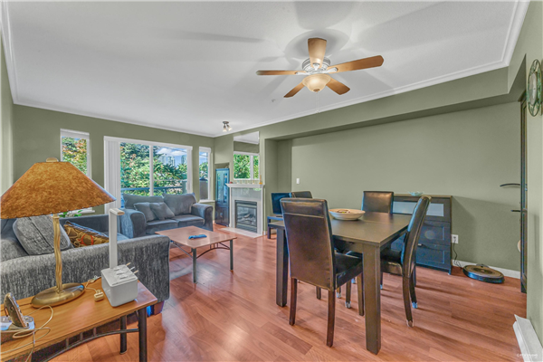 201 4181 NORFOLK STREET, Burnaby