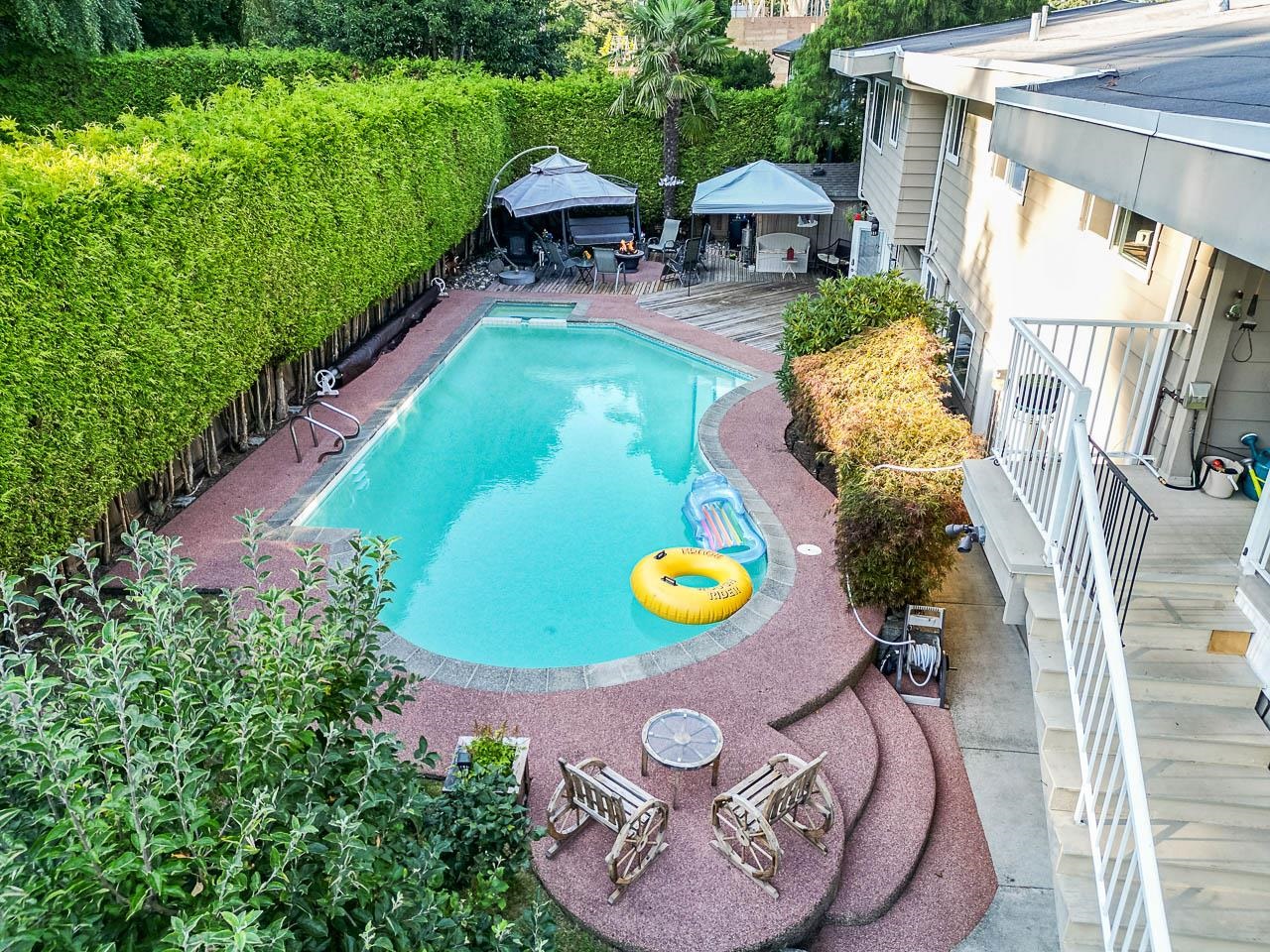 975 EDEN CRESCENT