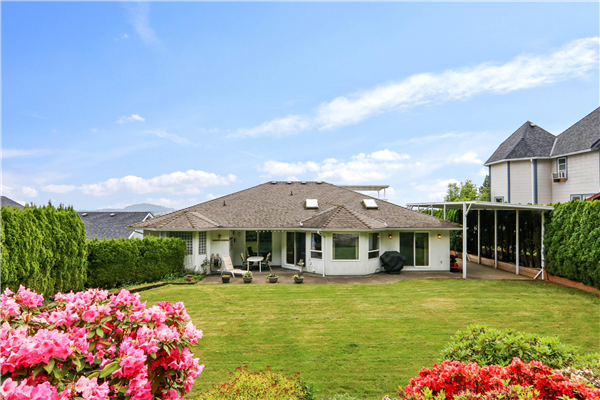 8631 SUNRISE DRIVE, Chilliwack