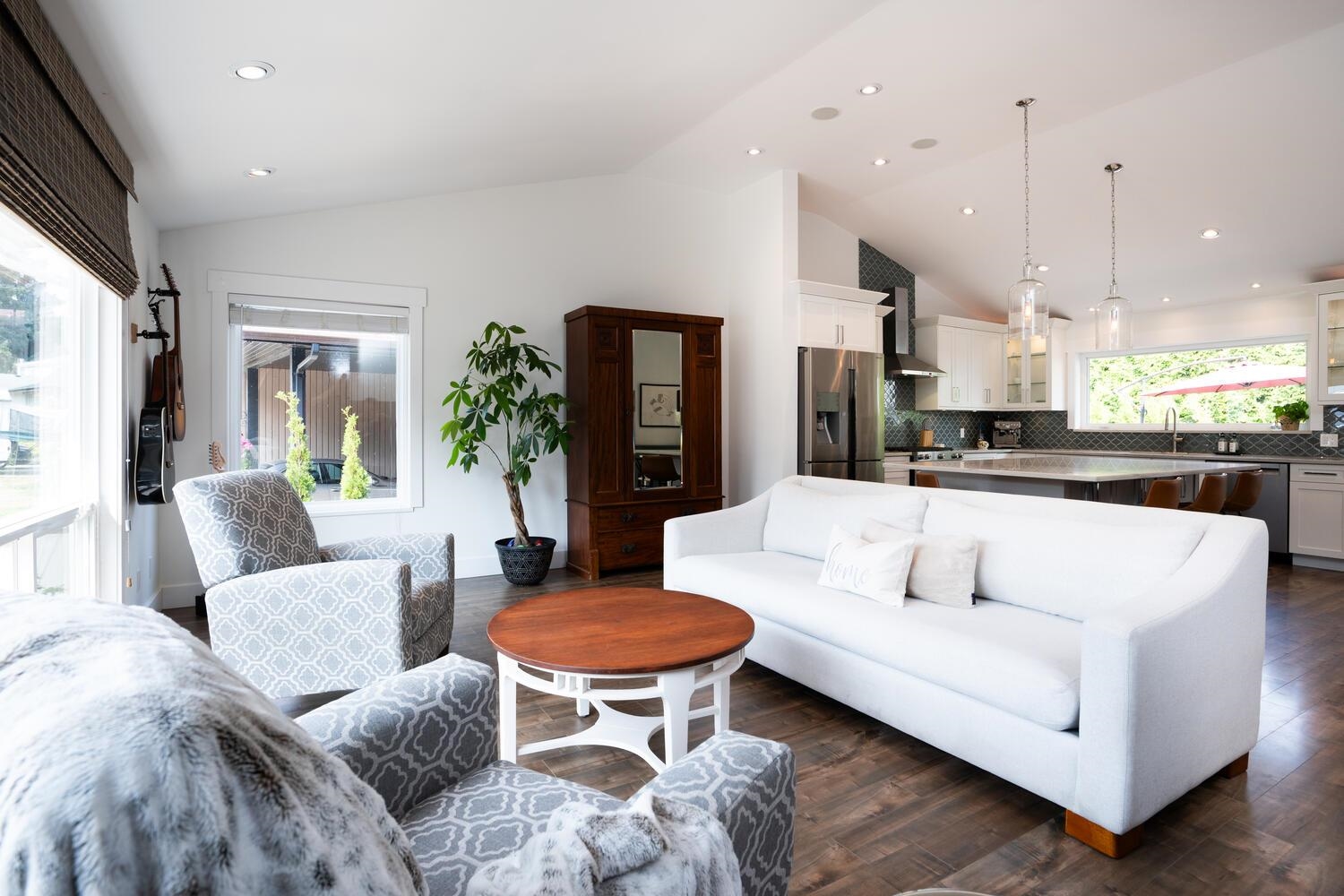 5443 RAWLINS CRESCENT