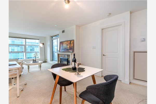 1708 6068 NO. 3 ROAD, Richmond