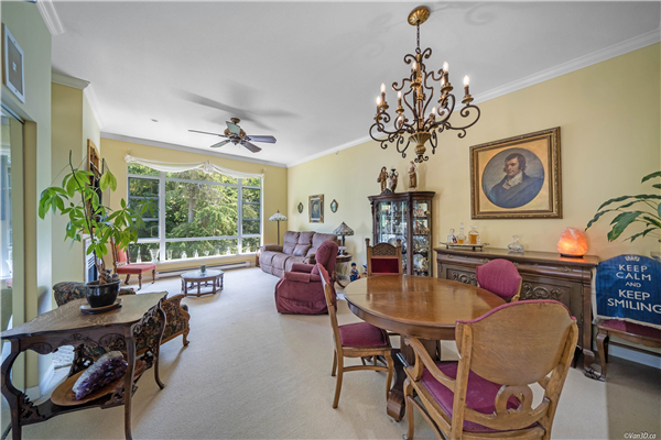 524 3629 DEERCREST DRIVE, North Vancouver