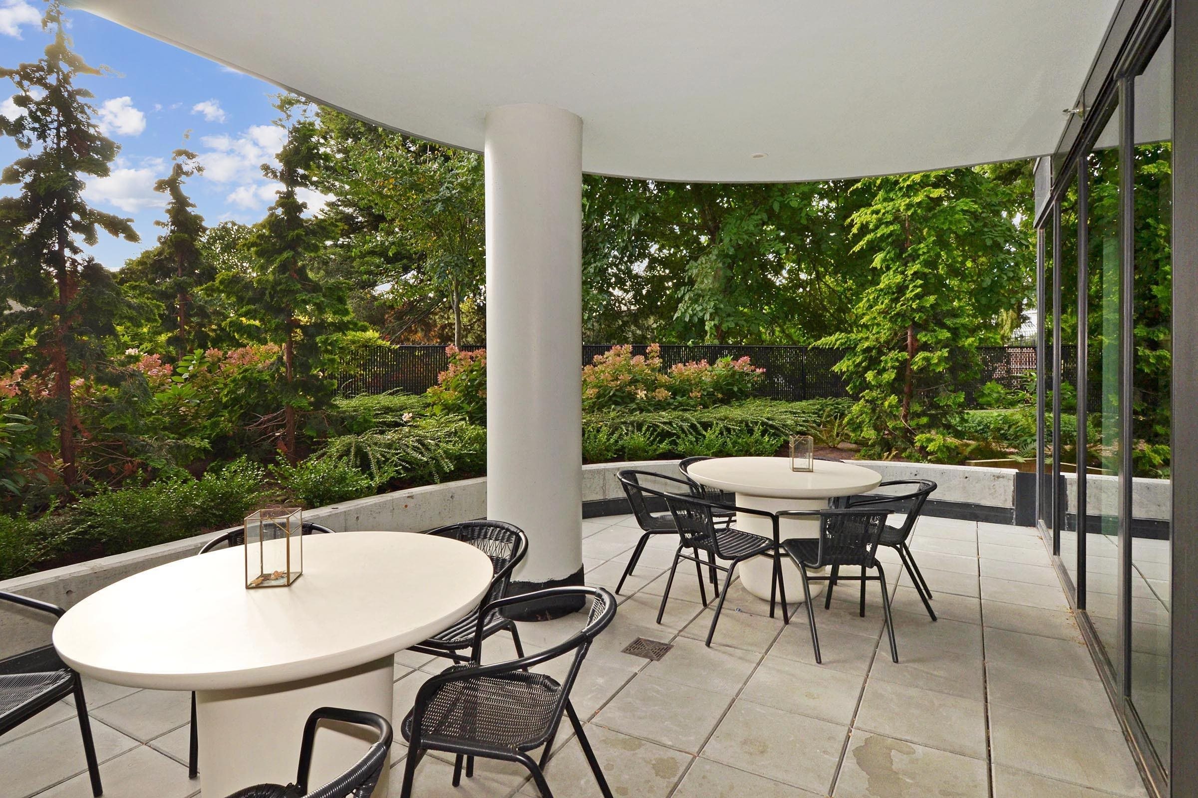 702 14825 THRIFT AVENUE, #702