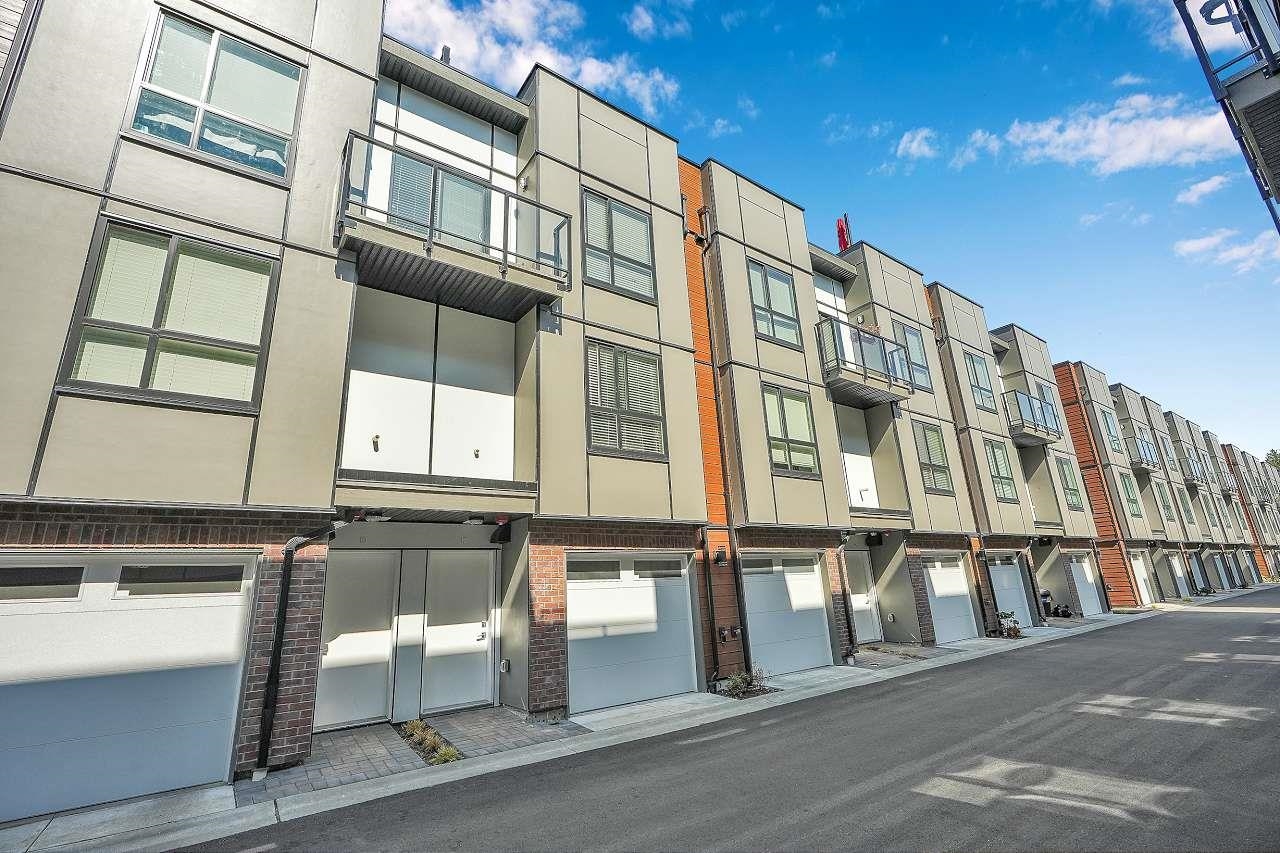 17 19760 55 AVENUE, #17