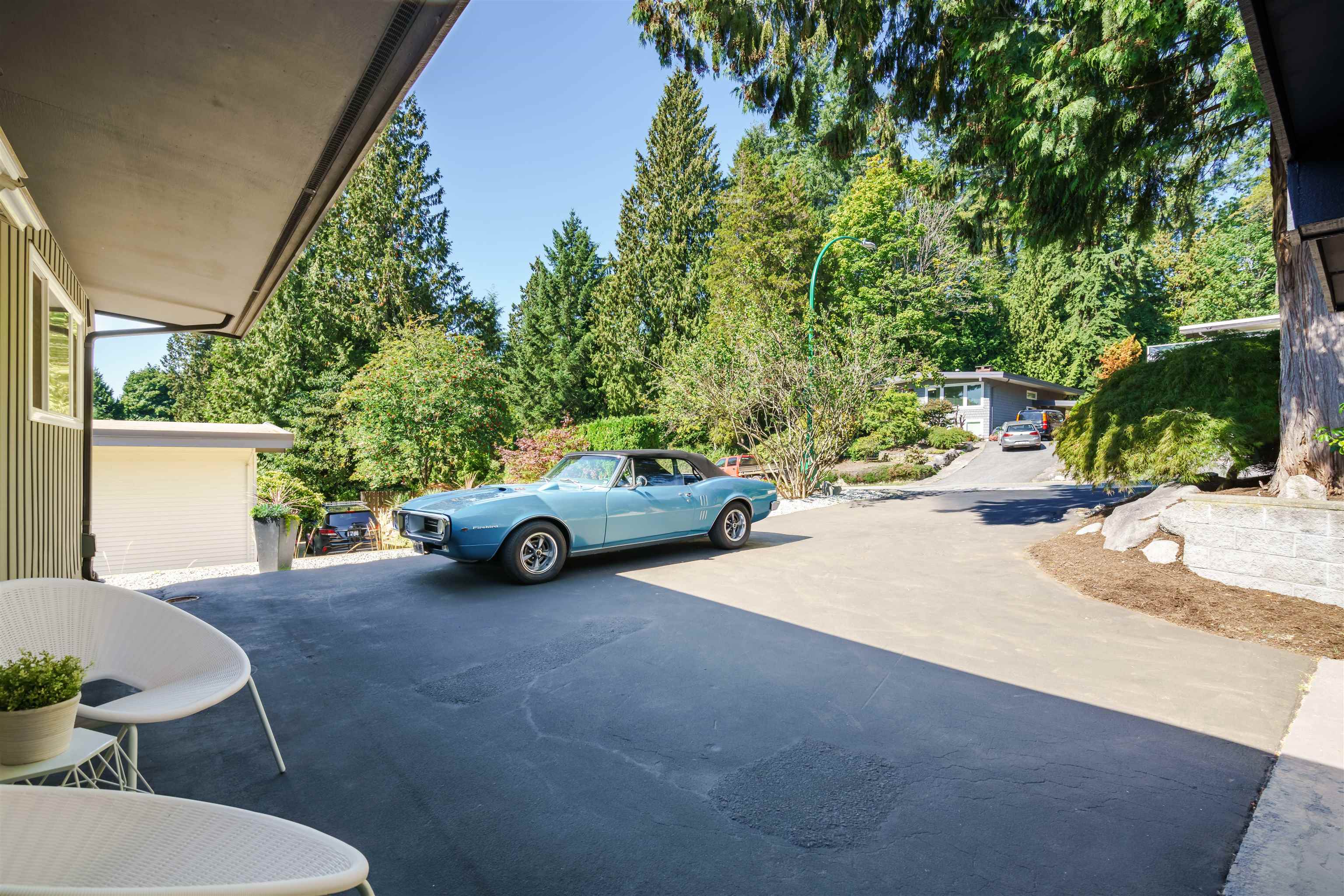 664 PLYMOUTH DRIVE