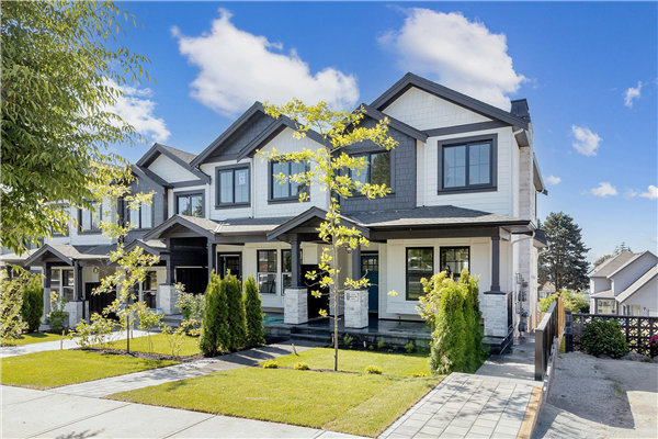 104 1048 MADORE AVENUE, Coquitlam