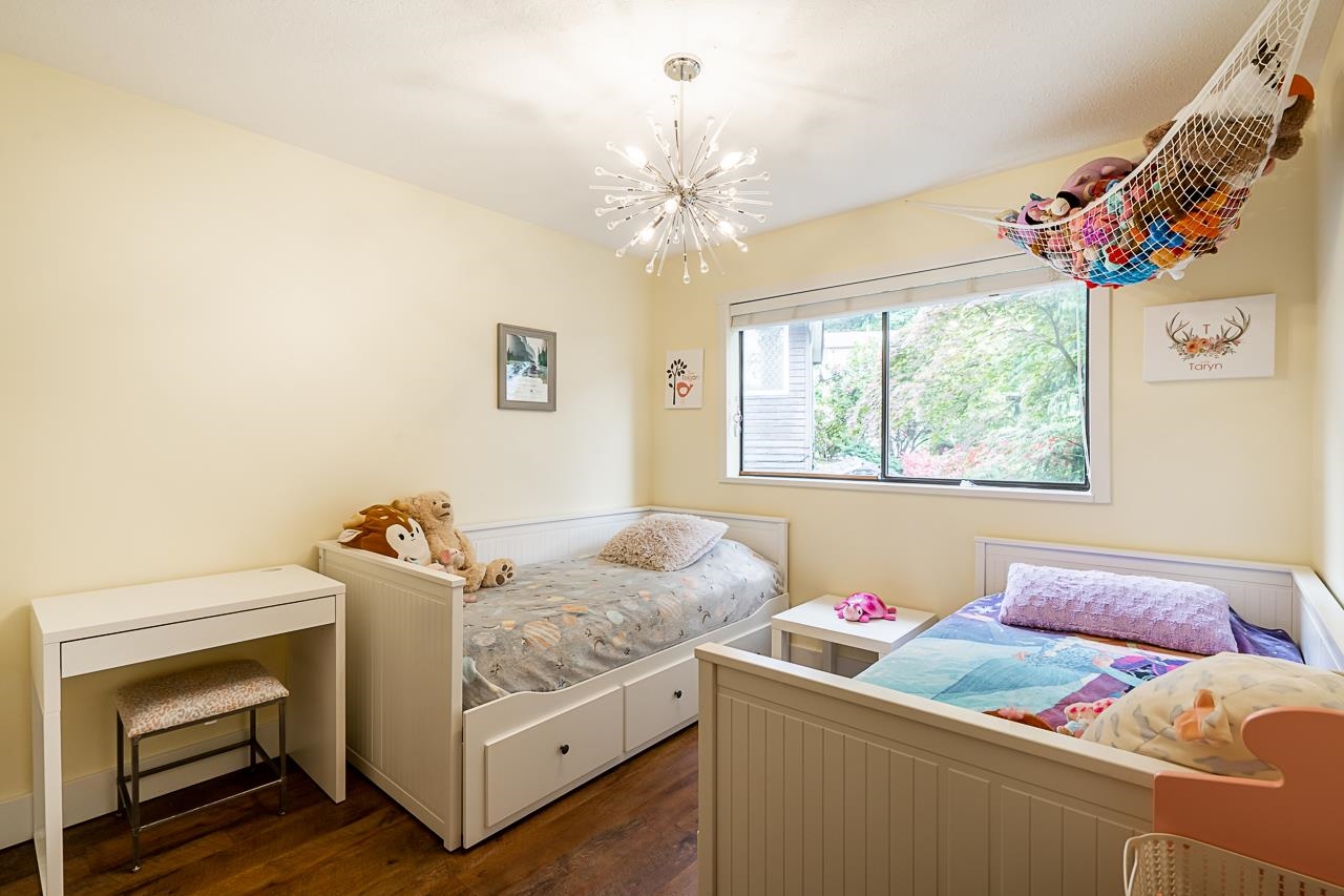 6 ELSDON BAY