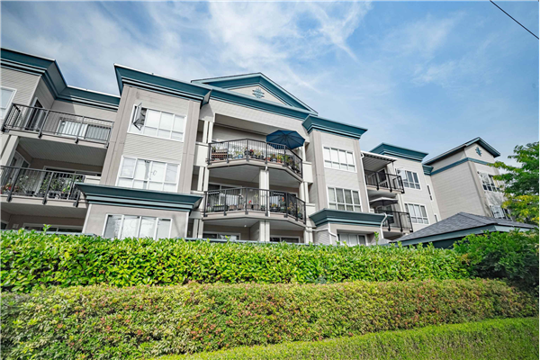 311 20727 DOUGLAS CRESCENT, Langley