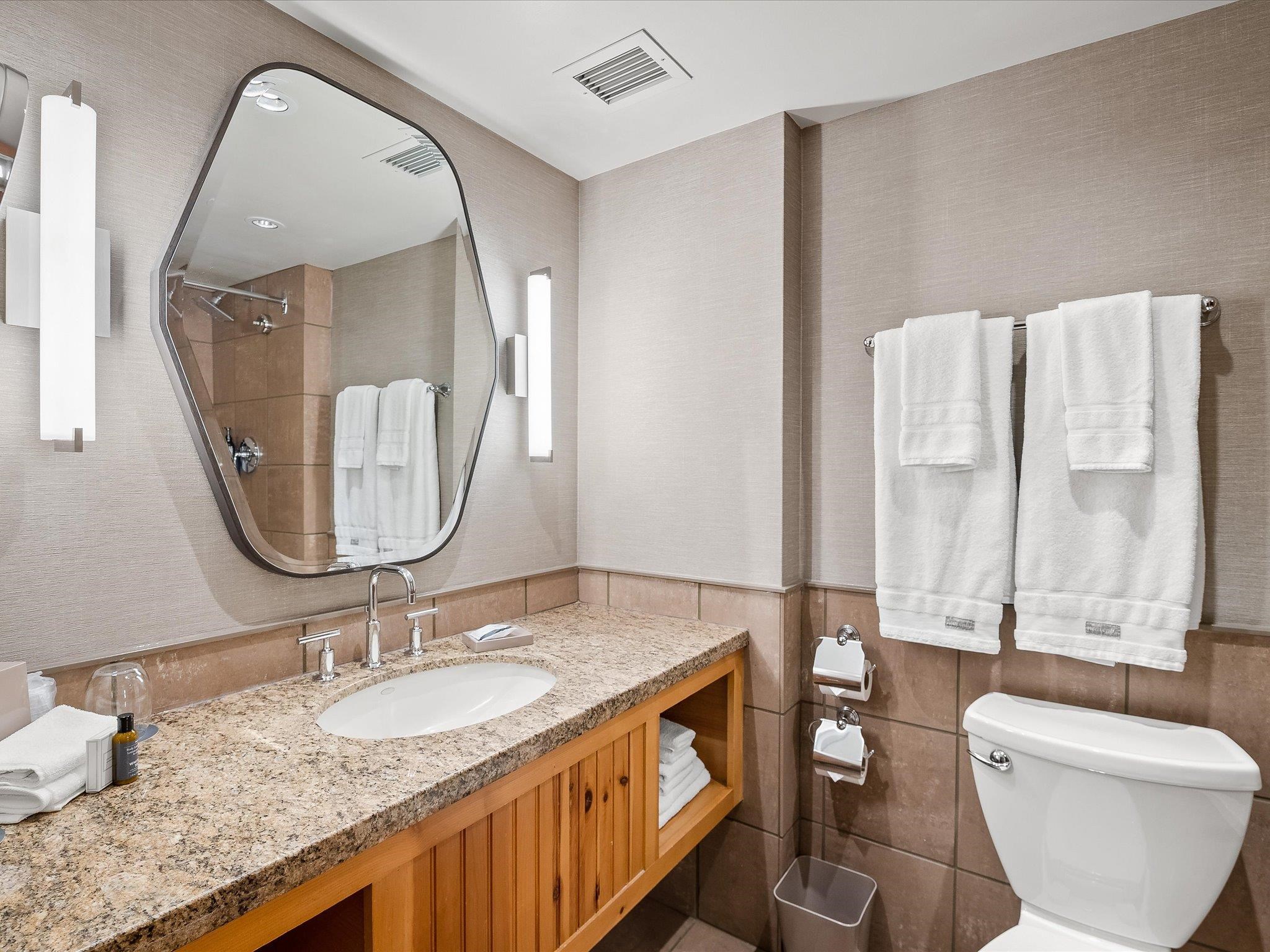 813 4090 WHISTLER WAY, #813