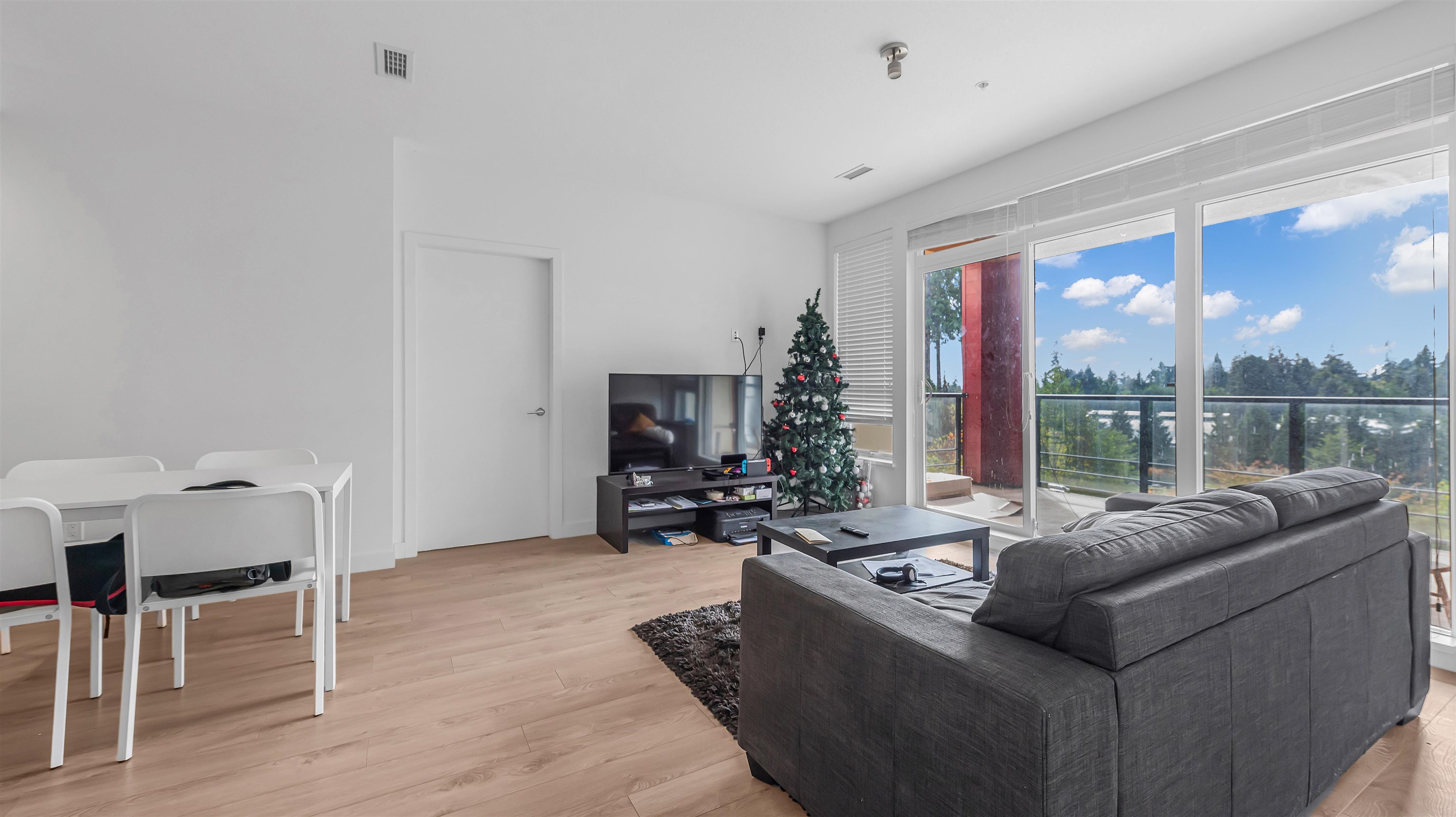 316 3581 ROSS DRIVE, #316