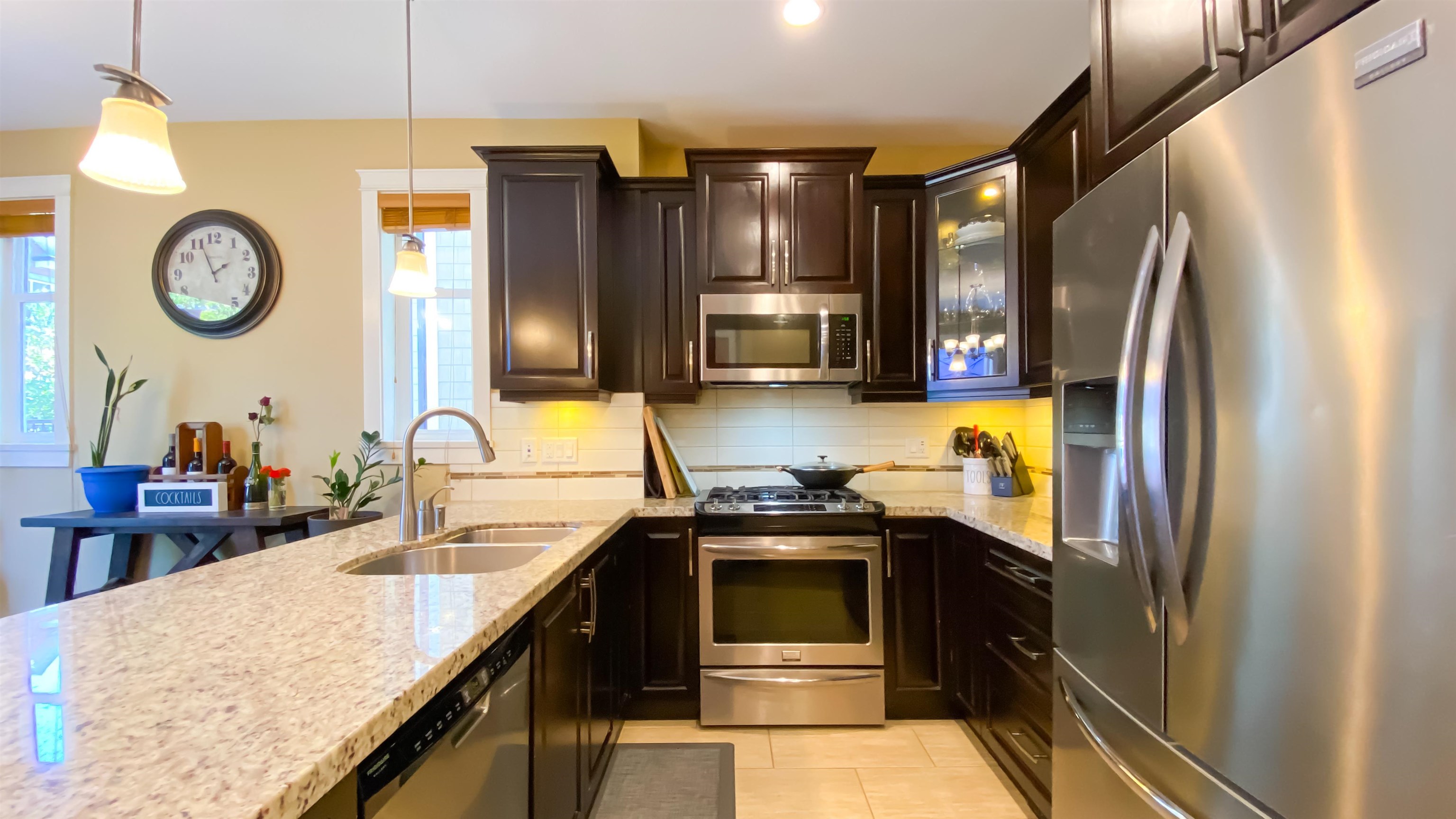 76 8068 207 STREET, #76